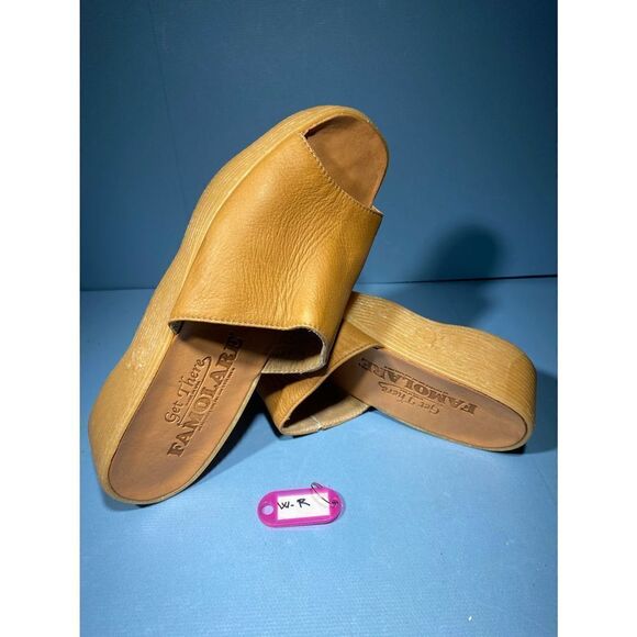 Famolare Leather Buckle Sandals Size 8 - Picture 1 of 8